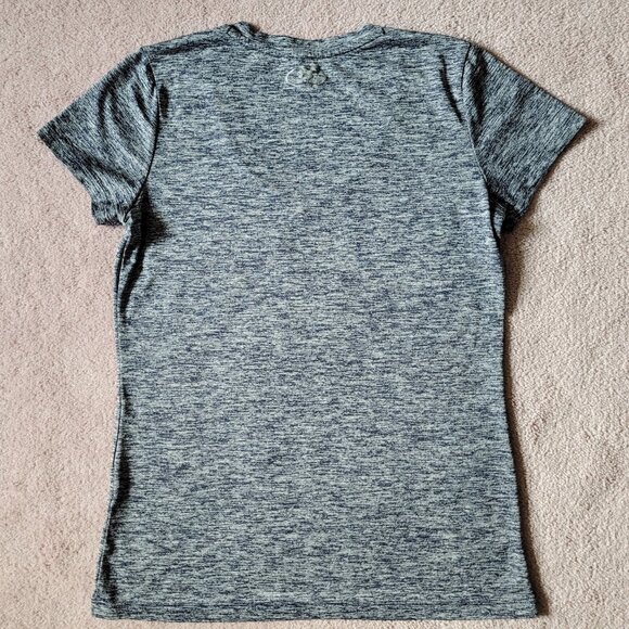 Under Armour Size XS Lot - 2 Motion Leggings Fitted Ankle Leg & Gray Top - Picture 11 of 14